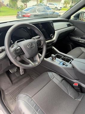 White 2025 Lexus TX 350 F SPORT