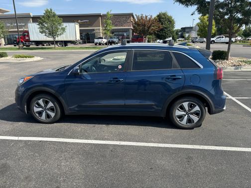 2018 Kia Niro LX