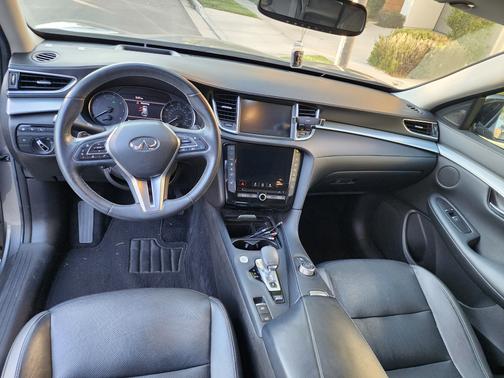 2019 INFINITI QX50 ESSENTIAL