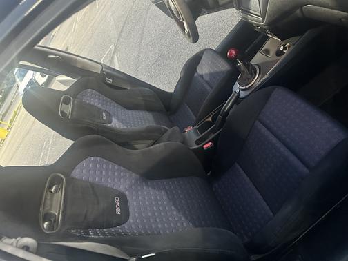 Black 2003 Mitsubishi Lancer Evolution Base