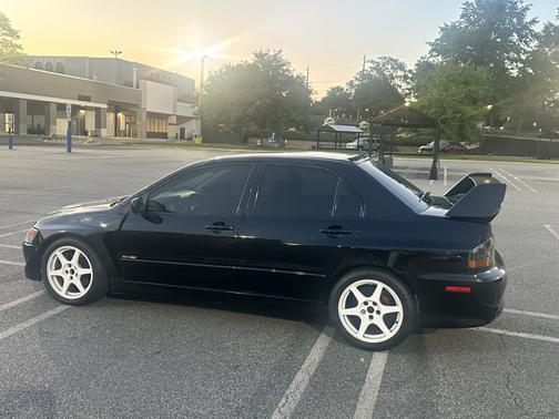 Black 2003 Mitsubishi Lancer Evolution Base