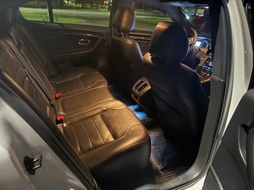 White 2014 Ford Taurus SHO