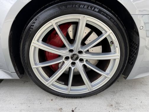 2022 Audi RS 6 Avant 4.0T