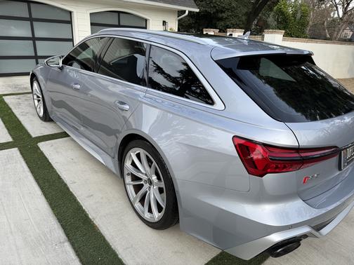 2022 Audi RS 6 Avant 4.0T