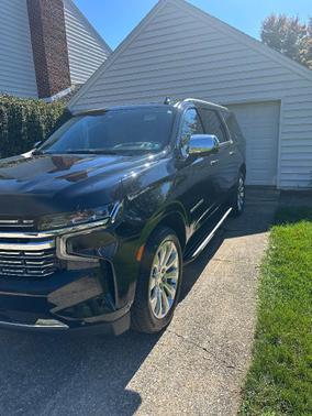 Black 2023 Chevrolet Suburban Premier