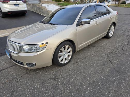 Beige 2008 Lincoln MKZ Base