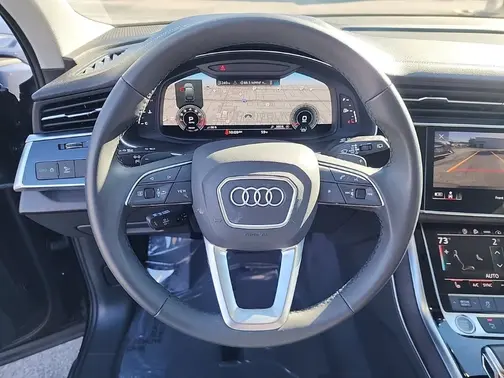 Black 2023 Audi Q7 55 Premium Plus
