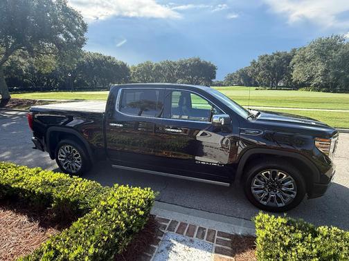Black 2024 GMC Sierra 1500 Denali Ultimate