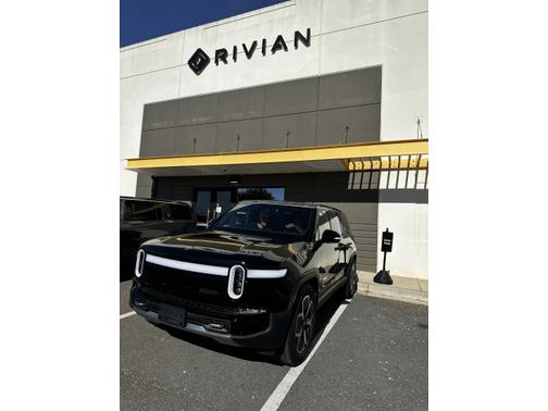 2023 Rivian R1S Adventure Quad-Motor Large Package