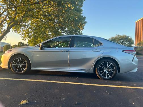 2018 Toyota Camry XLE