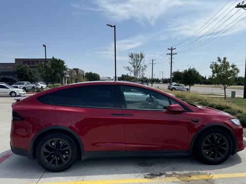 2023 Tesla Model X Base
