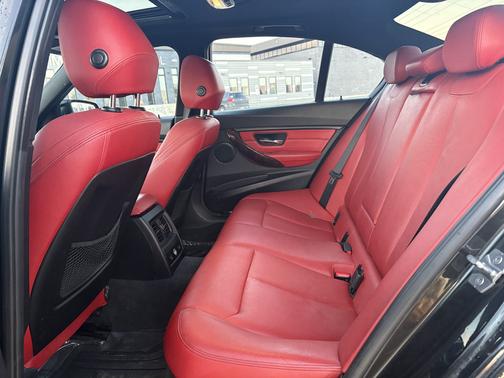 2015 BMW 328 i xDrive