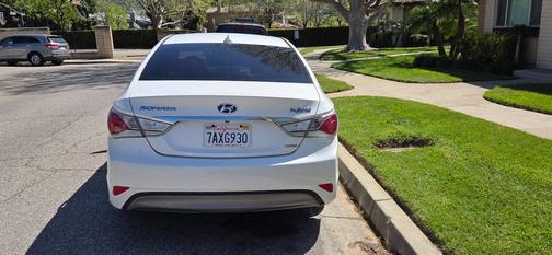 2013 Hyundai SONATA Hybrid Limited