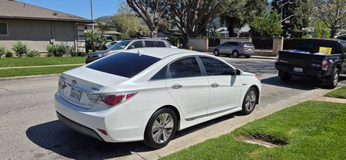 2013 Hyundai SONATA Hybrid Limited