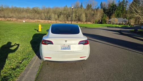 2023 Tesla Model 3 Base