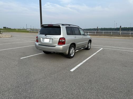 2004 Toyota Highlander Limited