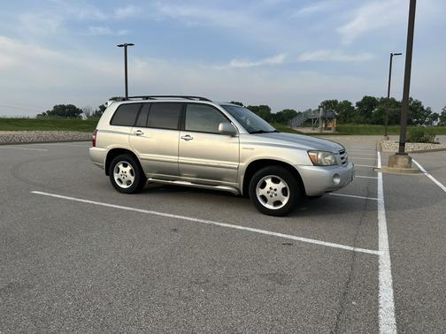 2004 Toyota Highlander Limited