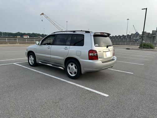 2004 Toyota Highlander Limited