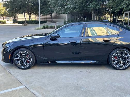 2025 BMW 530 i