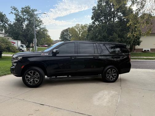 2022 Chevrolet Suburban Z71
