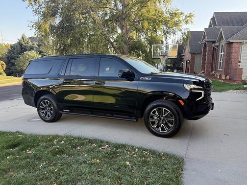 2022 Chevrolet Suburban Z71