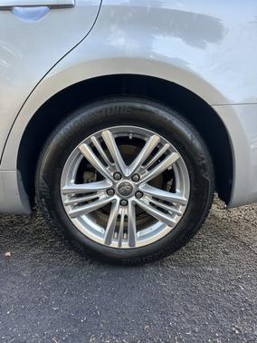 2013 INFINITI G37 x