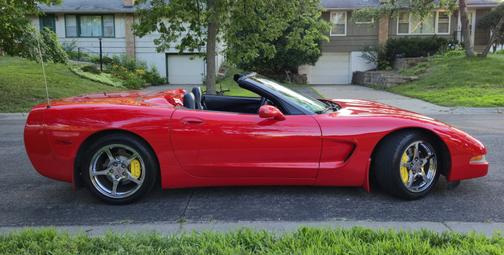 1999 Chevrolet Corvette Base