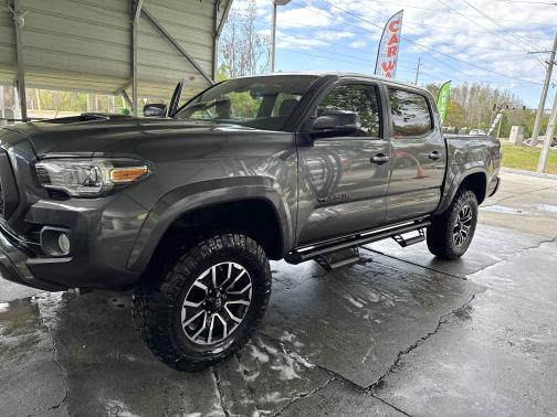2020 Toyota Tacoma TRD Sport