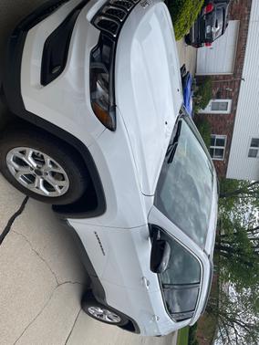 White 2025 Jeep Compass Latitude