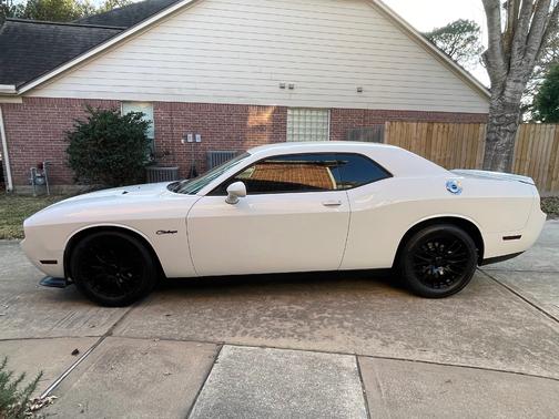 2013 Dodge Challenger SXT