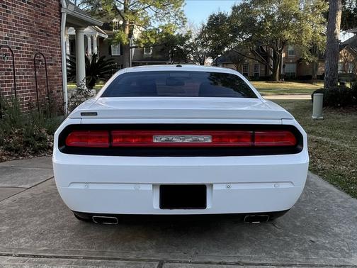 2013 Dodge Challenger SXT