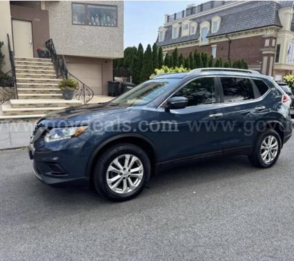 Blue 2015 Nissan Rogue SV