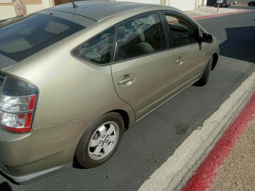 Gold 2005 Toyota Prius Base