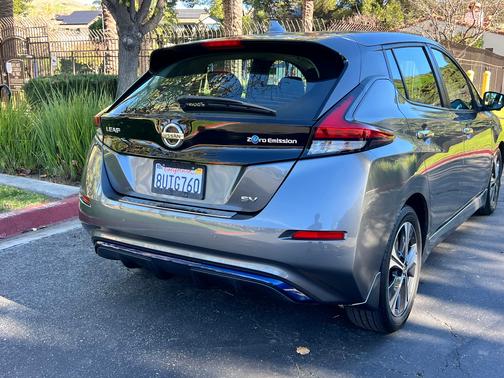 2020 Nissan Leaf SV