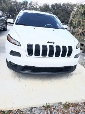 2016 Jeep Cherokee Altitude