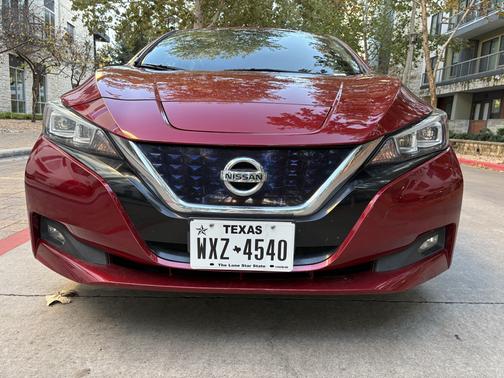 2018 Nissan Leaf SV