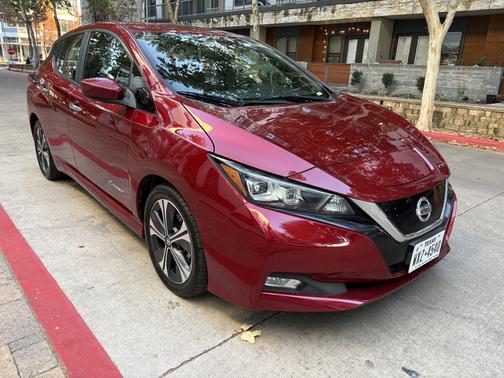 2018 Nissan Leaf SV