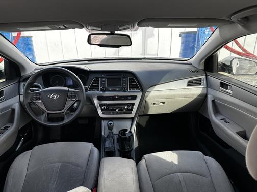 2015 Hyundai SONATA SE