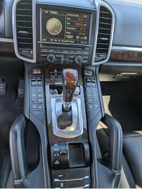 Silver 2016 Porsche Cayenne Cayenne Diesel