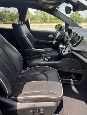 2021 Chrysler Pacifica Limited