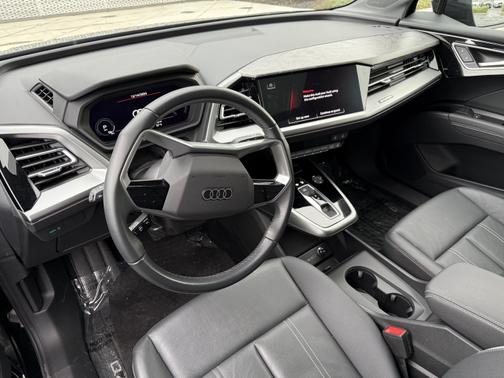 2023 Audi Q4 e-tron 40 Premium Plus