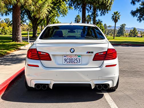 White 2014 BMW M5 Base