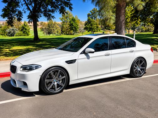 White 2014 BMW M5 Base