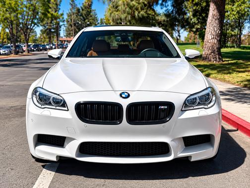 White 2014 BMW M5 Base