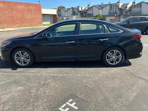 Black 2018 Hyundai SONATA SEL