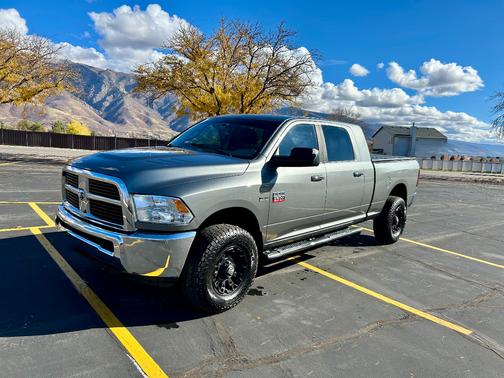 2012 RAM 2500 SLT