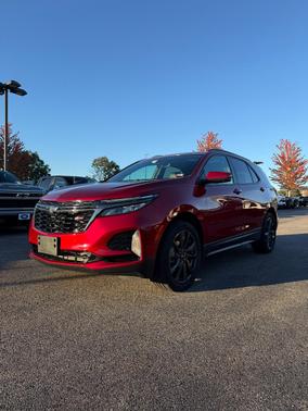 Red 2023 Chevrolet Equinox RS