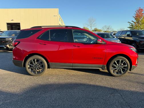 Red 2023 Chevrolet Equinox RS