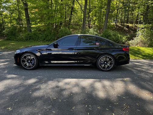 Black 2019 BMW M5 Competition
