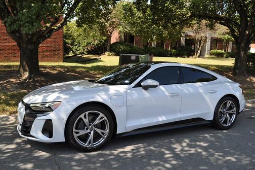 2023 Audi e-tron GT Prestige